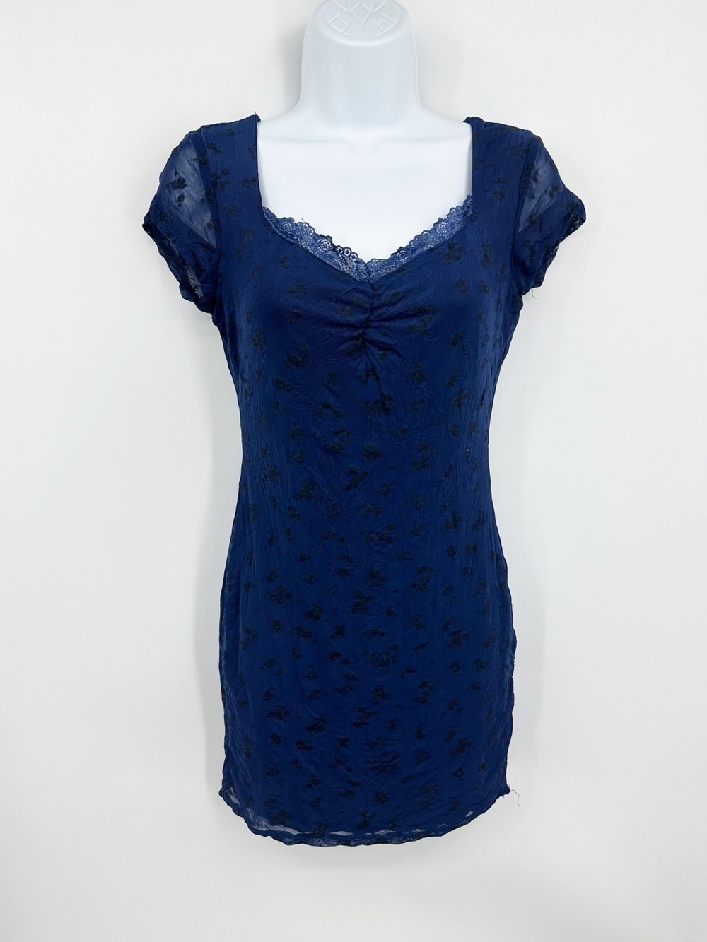 Vintage Y2K Blue Floral Mini Dress Size Medium Whimsical Goth Fairy Lace V Neck